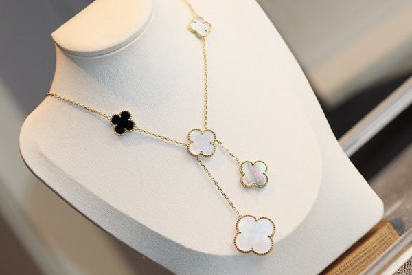 定番 ヴァンクリーフ マジック アルハンブラ ネックレス コピー VCARD79200 - 画像 (4)