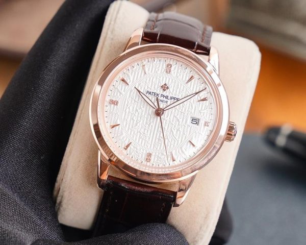 ★日本!!人気！パテックフィリップ 偽物 カラトラバ レリーフ腕時計 2色 約40.0mm pab95549 - 画像 (2)