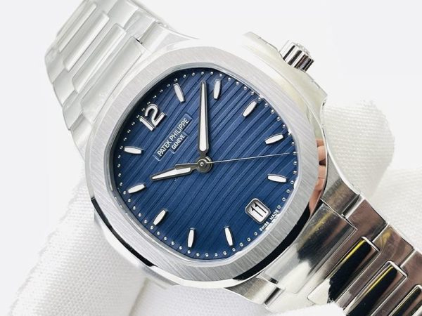 セール新作パテックフィリップ ノーチラス 偽物 約34mm pai03817 - 画像 (4)