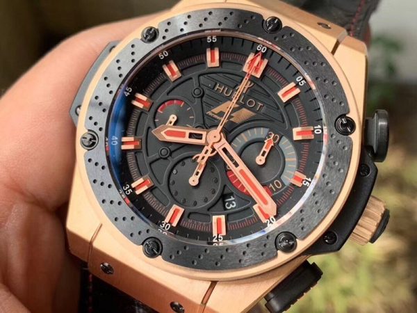 目を惹くカラーウブロ コピー キングパワー F1 インディア 世界200本限定 703OM1138NRFM11 - 画像 (4)