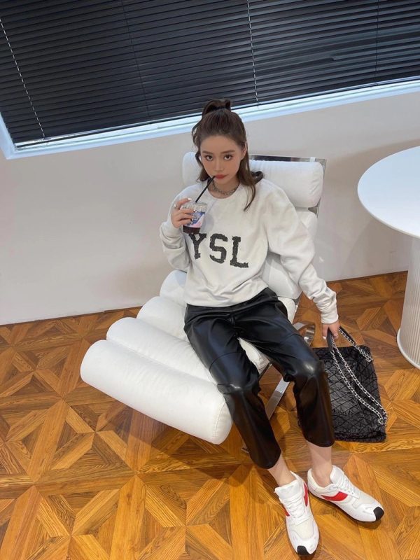 超話題!サンローラン トレーナー 偽物 YSL スウェットシャツ 666979Y36IP9766 - 画像 (3)