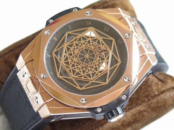 超話題!ウブロ コピー ビッグバン ウニコ サンブルーチタニウムパヴェ huc43600 - 画像 (3)