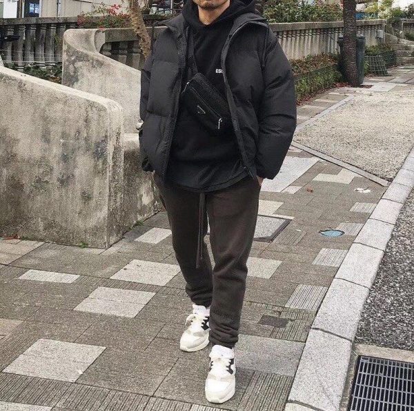 ★日本!!人気！フィアオブゴッド ESSENTIALS コピー レーザ ダウンジャケット fit77959 - 画像 (2)