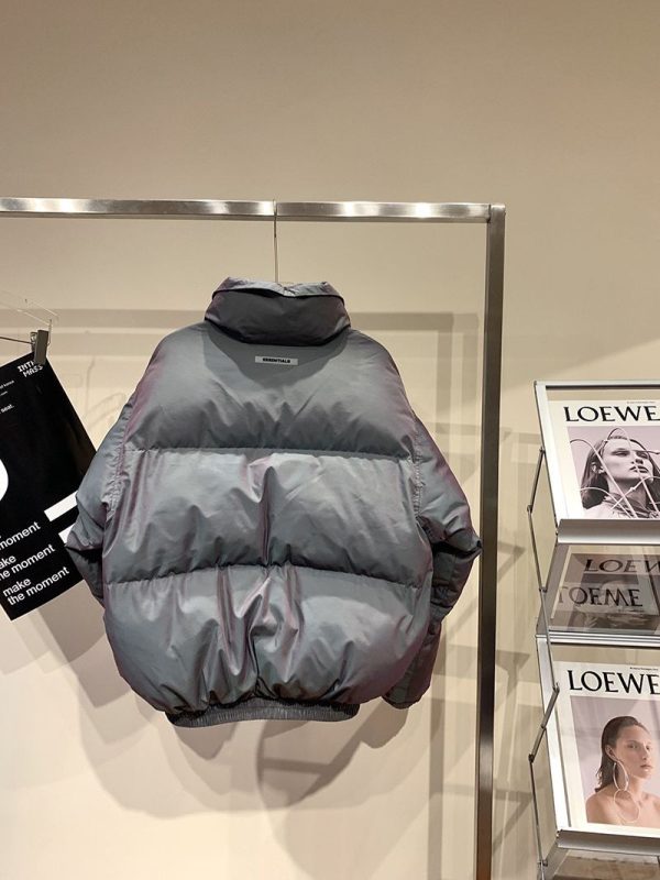 ★日本!!人気！フィアオブゴッド ESSENTIALS コピー レーザ ダウンジャケット fit77959 - 画像 (7)