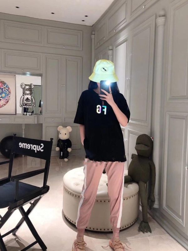 人気急上昇フィアオブゴッド FG Tシャツ 偽物 ブラック fip40677 - 画像 (2)