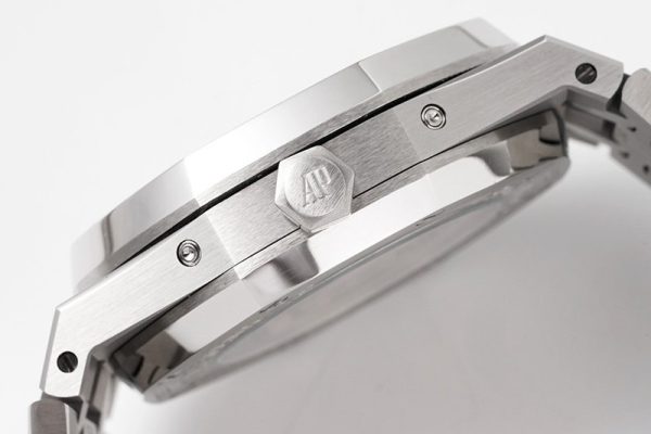 人気No1オーデマピゲ ロイヤルオーク コピー クロノ 41mm Odb89015 - 画像 (8)