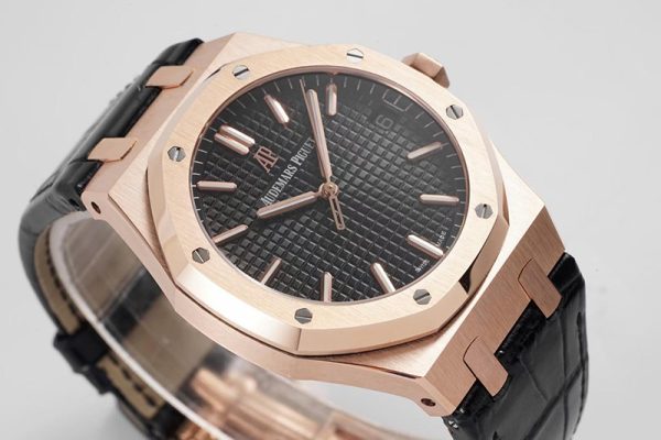 希少色オーデマピゲ 偽物 ロイヤルオーク 41mm ブティック限定 Odg60237 - 画像 (2)