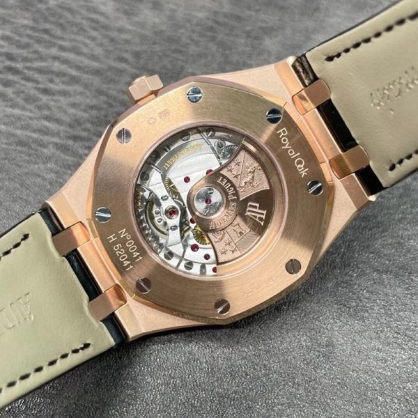 目を惹くカラーオーデマピゲ 偽物 ロイヤルオーク 41mm ブティック限定 Ody77241 - 画像 (6)