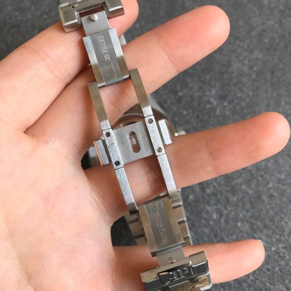 超希少！オーデマピゲ 偽物 ロイヤルオーク 41mm ブティック限定 Ody75758 - 画像 (7)