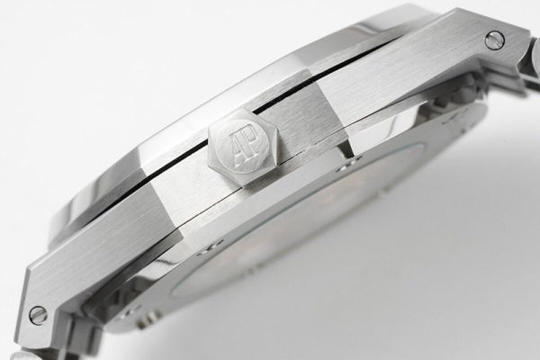 超話題!オーデマピゲ ロイヤルオーク コピー エクストラシン Odk46590 - 画像 (7)
