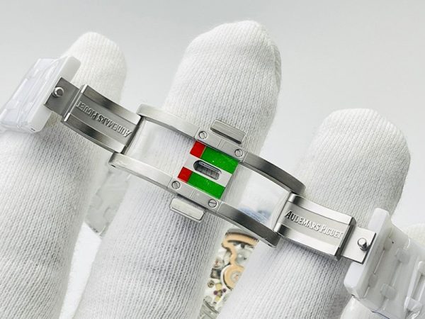最安値挑戦オーデマピゲ ロイヤルオーク スーパーコピー エクストラフラット復刻 Ods37826 - 画像 (7)
