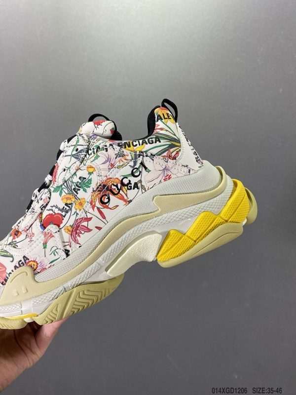 春もの新作グッチ バレンシアガ コピー ザ ハッカー プロジェクト “Triple S” スニーカー 681068UL1108461 - 画像 (6)
