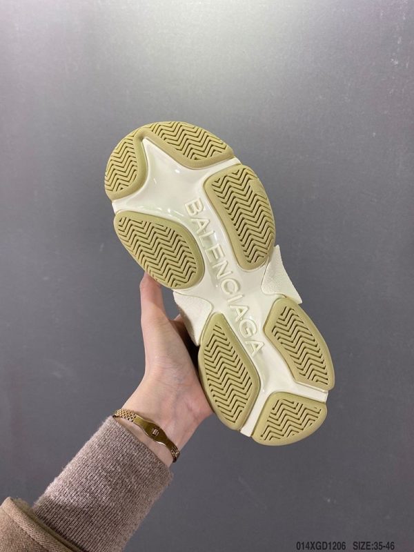 春もの新作グッチ バレンシアガ コピー ザ ハッカー プロジェクト “Triple S” スニーカー 681068UL1108461 - 画像 (7)