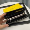 人気No1フェンディ ラムレザー ピーカブー ロゴ カード ジッパーウォレット 偽物 カスタマイズ fed60051 - 画像 (9)