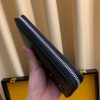 定番フェンディ ジップアラウンド 長財布 偽物 ブラック バッグ バグズ ジッパーウォレット カスタマイズ fea27541 - 画像 (8)