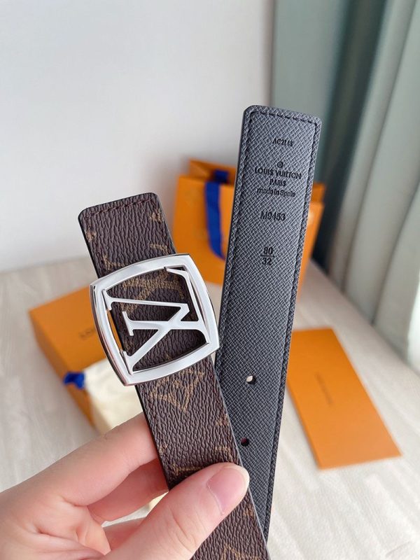 人気急上昇ルイヴィトン サンチュール・LVスクエア 偽物 30MM リバーシブルベルト vul50603 - 画像 (5)
