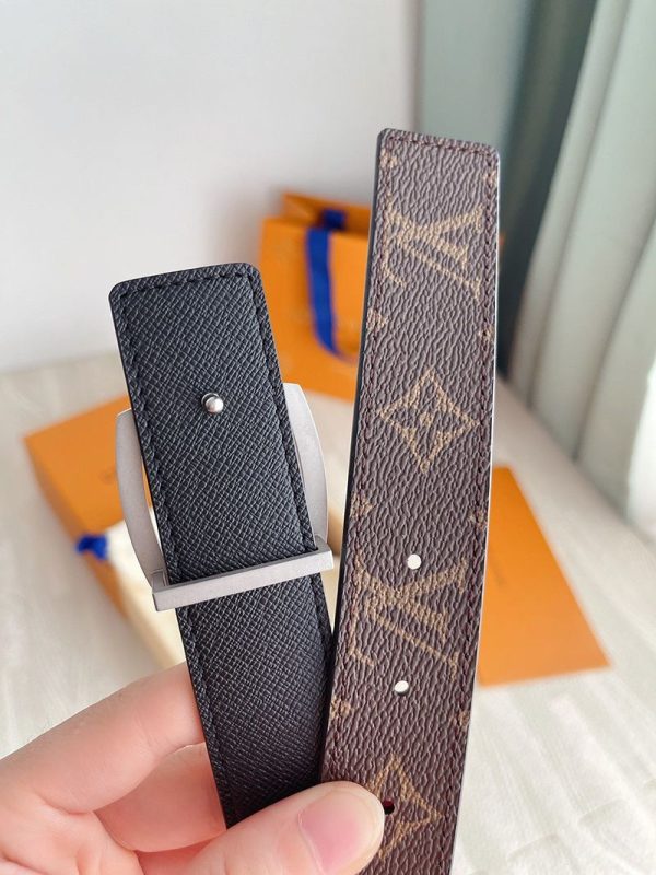 人気急上昇ルイヴィトン サンチュール・LVスクエア 偽物 30MM リバーシブルベルト vul50603 - 画像 (6)