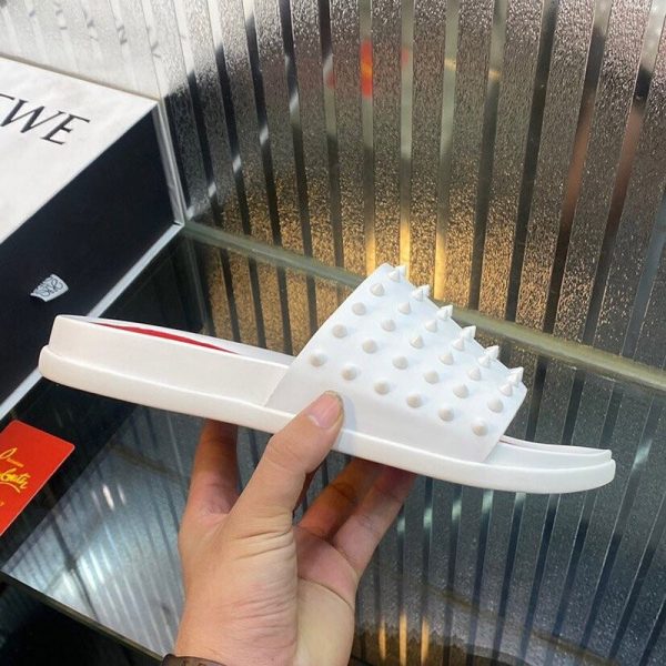 【日本未発売】ルブタン★Pool Fun Spiked レザーサンダル Ruy23718 - 画像 (4)