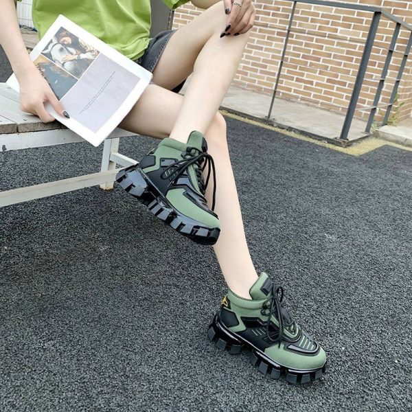 完売必至プラダ 偽物クラウドバストサンダー ​スニーカー pud98704 - 画像 (8)