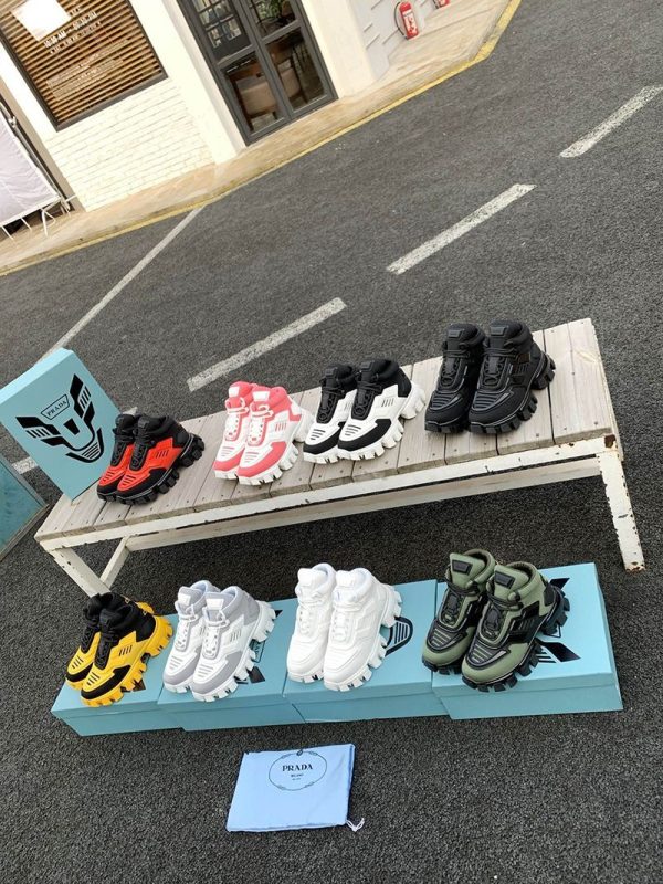 完売必至プラダ 偽物クラウドバストサンダー ​スニーカー pud98704 - 画像 (9)