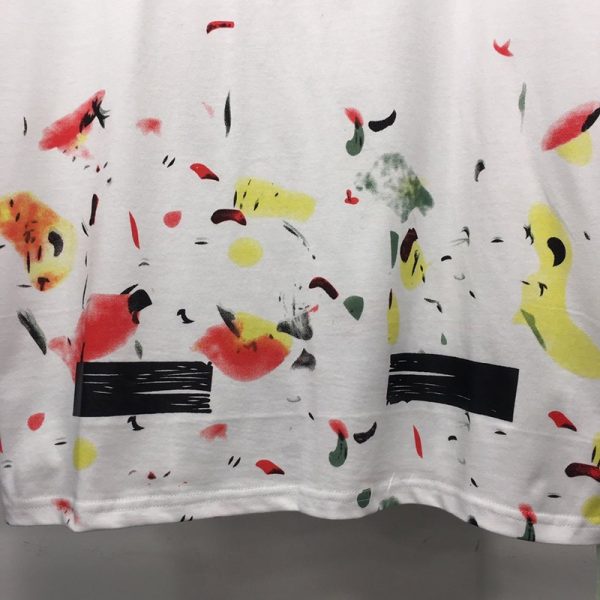 日本未入荷OFF WHITE Tシャツ 偽物 スプレー カラバッジョ スリムフィット off22653 - 画像 (2)