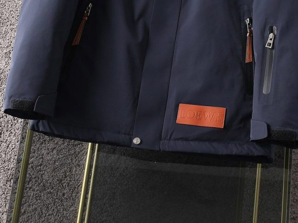 超希少！ロエベ コットン フーデッド パファー ダウンジャケット 偽物 lob70961 - 画像 (5)