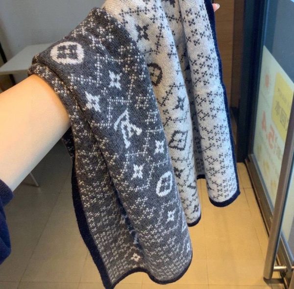 超人気 ルイヴィトン カシミヤ ニット マフラ コピーN級品 vuz34507 - 画像 (8)