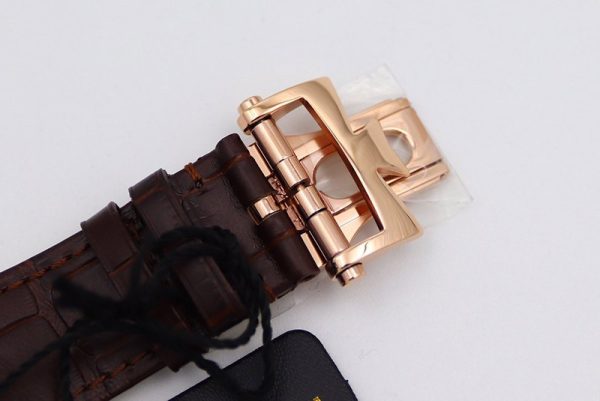 日本未入荷 ヴァシュロン コンスタンタン オーヴァーシーズ 偽物 デュアルタイム vas99994 - 画像 (8)