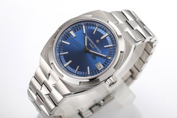 超話題!ヴァシュロン コンスタンタン オーヴァーシーズ デュアルタイム var37631 - 画像 (3)