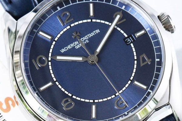 世界中で大人気♪ヴァシュロンコンスタンタン 偽物 フィフティーシックス オートマティック vaz42527 - 画像 (4)