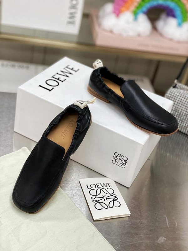 世界中で大人気♪ ロエベ ソフトダービーコピー Soft Derby loc14123 - 画像 (5)