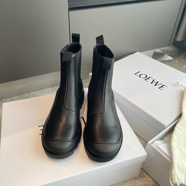 新作 お洒落に♪ ロエベ ブーツ 偽物 CHELSEA BOOT カーフ サイドゴアブーツ lou35699 - 画像 (2)