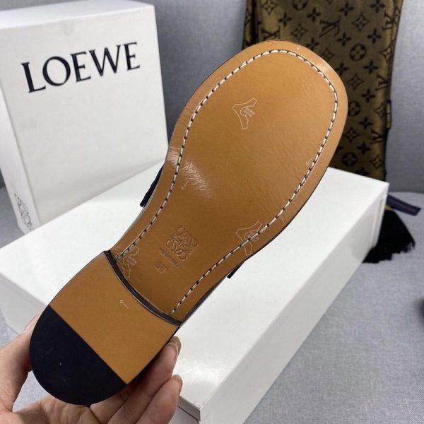 争奪戦【限定】ロエベ  ポンポンローファー コピー  レディース low59945 - 画像 (9)