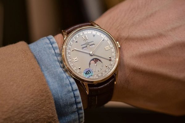 【日本未発売】ヴァシュロンコンスタンタン ヒストリーク クロノグラフ vai87466 - 画像 (6)