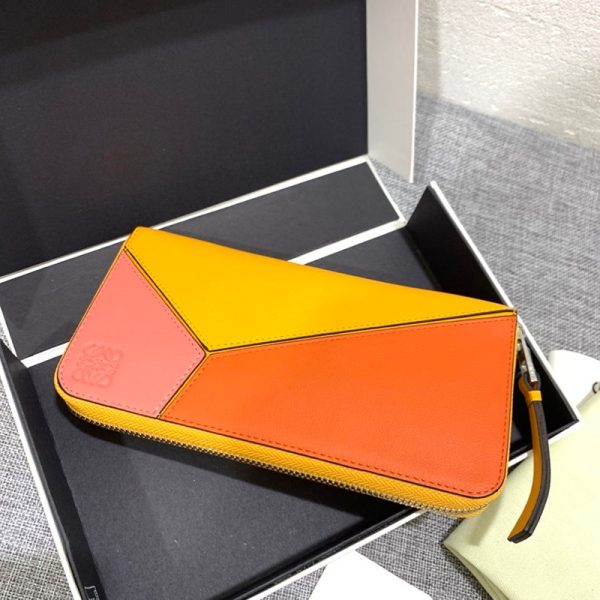 大人気!!新色ロエベ 財布 パズル 偽物 ラウンドジップ ウォレット loj45145 - 画像 (2)
