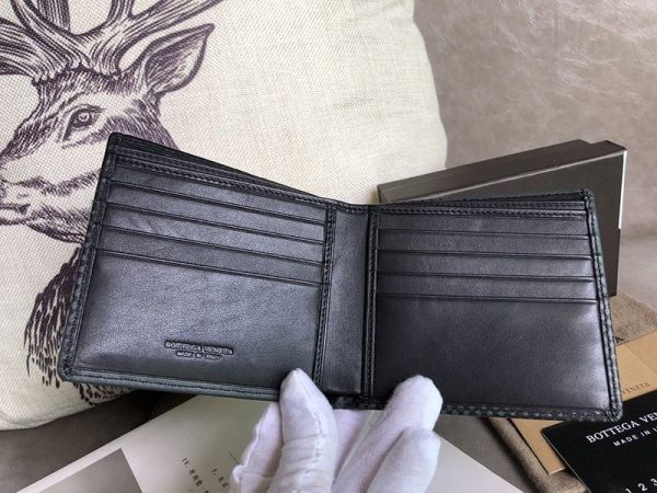 入手困難ボッテガヴェネタ 二つ折りウォレット スーパーコピー bow32212 - 画像 (4)