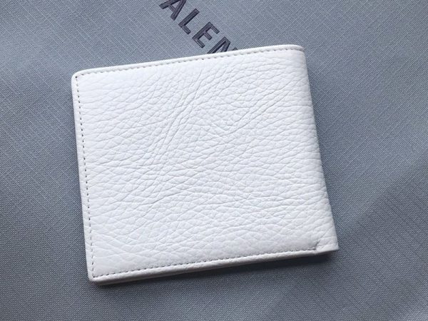 セール新作 バレンシアガ 財布 偽物ロゴ レザー マネークリップ付き 二つ折り財布 baw92535 - 画像 (2)