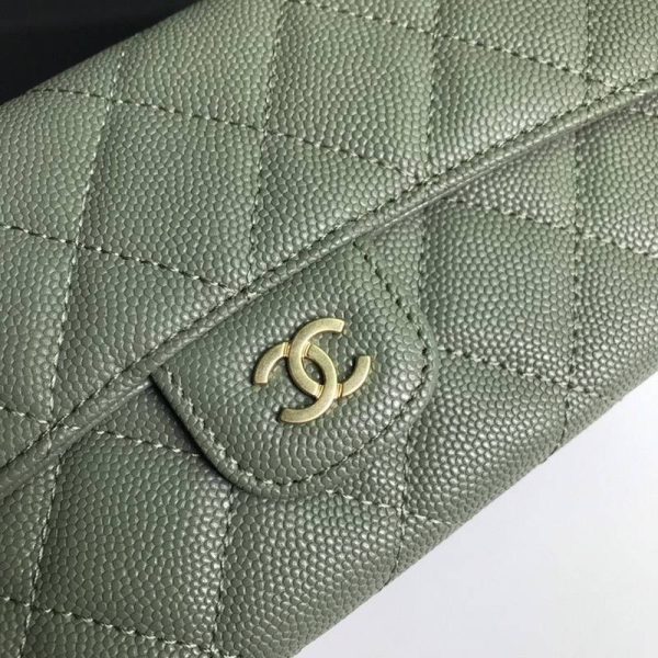 争奪戦 シャネル 二折りカブセ長財布 キャビア 偽物 shm47119 - 画像 (5)