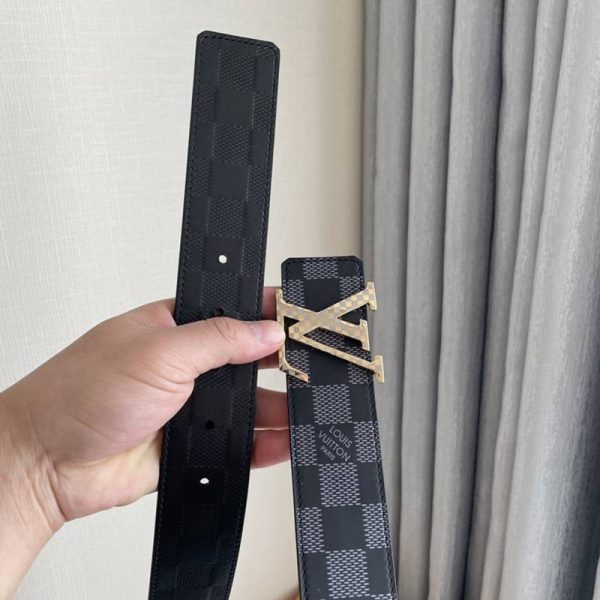 可愛いルイヴィトン コピーサンチュール・LVイニシャル 40MM リバーシブル ベルト vuu01516 - 画像 (3)