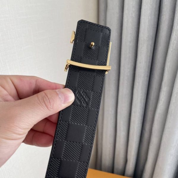 可愛いルイヴィトン コピーサンチュール・LVイニシャル 40MM リバーシブル ベルト vuu01516 - 画像 (5)