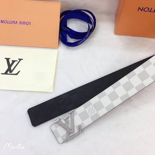 【日本未発売】ルイヴィトン サンチュール・LVイニシャル 偽物 40MM リバーシブルベルト vuj24442 - 画像 (4)