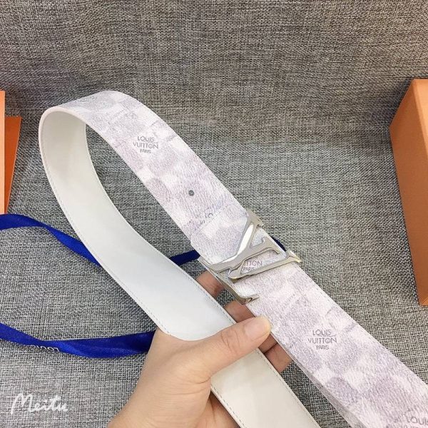 送料込ルイヴィトン コピー サンチュール・LVイニシャル 40MM リバーシブルベルト vur11055 - 画像 (9)