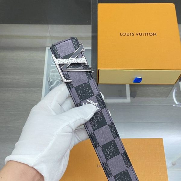 目を惹くカラールイヴィトン コピー サンチュール・LVジュエル 40MM リバーシブルベルト vuv05975 - 画像 (5)