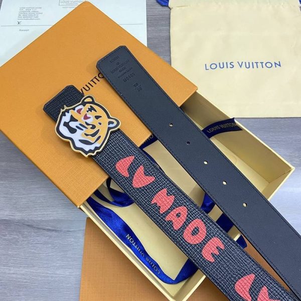 春もの新作ルイヴィトン サンチュール・LVタイガー コピー40MM リバーシブル 2色 ベルト vub24953 - 画像 (10)
