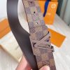 争奪戦ルイヴィトン サンチュール・LVイニシャル 偽物 40MM リバーシブル ベルト vuu44214 - 画像 (9)