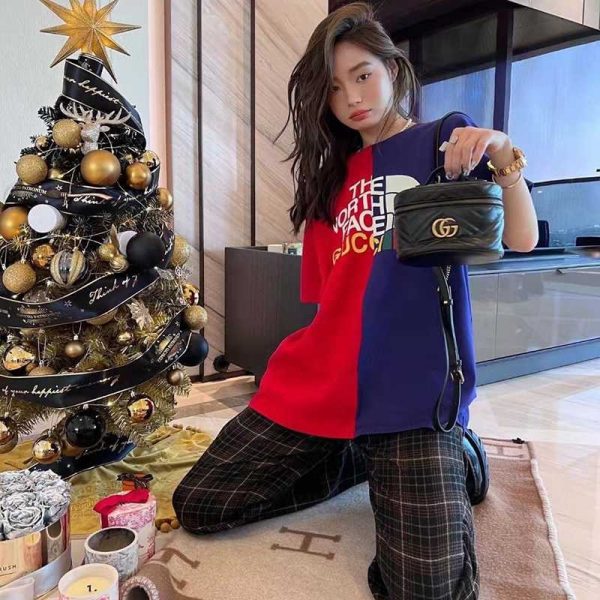 人気急上昇グッチ×ノースフェイス パッチワーク クルーネック Tシャツ 偽物 guh27350 - 画像 (2)