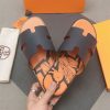 《夏の定番》エルメス イズミール 偽物 ペガサス サンダル スリッパ 2色 erm81322 - 画像 (4)