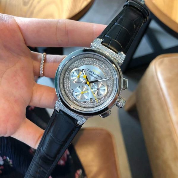 人気急上昇 ルイヴィトン 時計 偽物 タンブール ストリート ダイバー  39mm vuy15520 - 画像 (2)