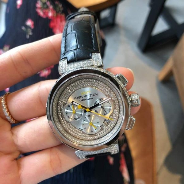 人気急上昇 ルイヴィトン 時計 偽物 タンブール ストリート ダイバー  39mm vuy15520 - 画像 (5)