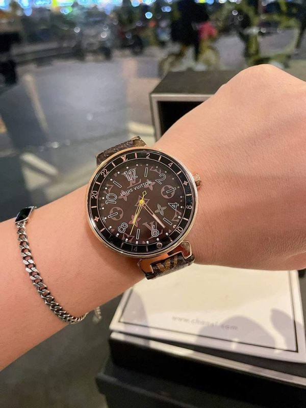 入手困難品！ルイヴィトン 時計 タンブール ストリート ダイバー  40mm vuq14476 - 画像 (9)